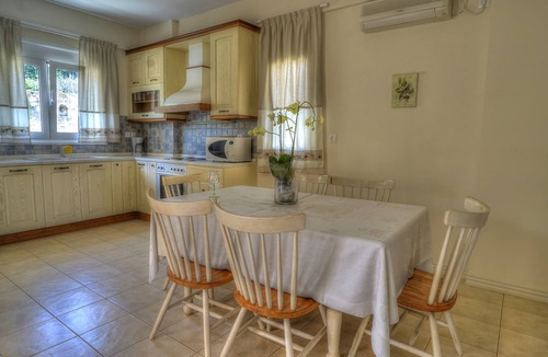 Gerani Villa | Villa ANEMONI - Gerani Villas with private swimming pool