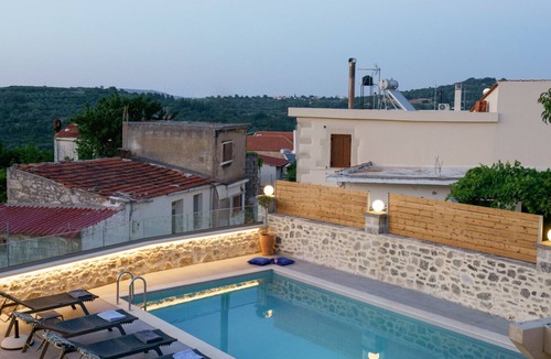 Filaki Villa | Villa Angelo, a 4-Bedroom Stone Retreat with Pool & Billiards.