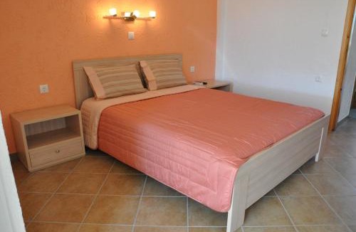 Sarakiniko Apartment | Villa Anni