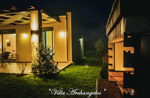 Zalongo Villa | Villa Archangelos