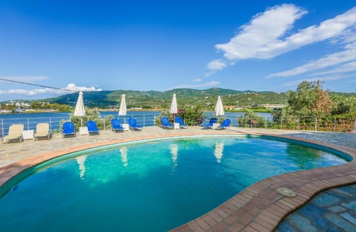 Skiathos Town Apartment | Villa Ariadni
