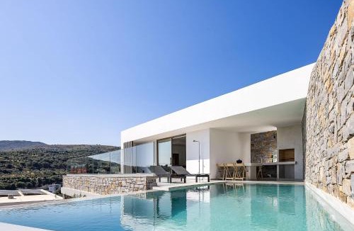 Agia Triada Villa | Villa Avgi with private pool and sea view