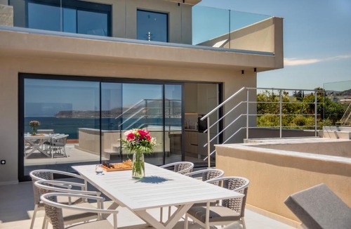 Kalyves Apartment | Villa Azurios