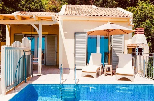 Mousata Villa | Villa Baby Lemoni