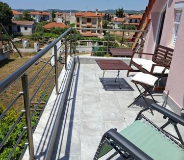 Nikita House | Villa Bacchus