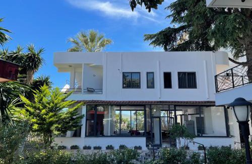 Qender Hotel | Villa Balbi 34