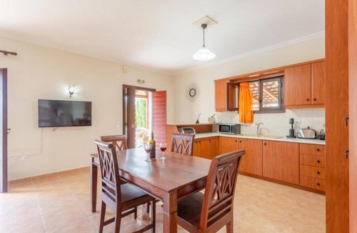Neromilos Villa | Villa Bora with private pool