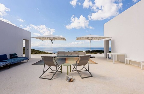 Paros Villa | Villa Cali - Farangas Gem