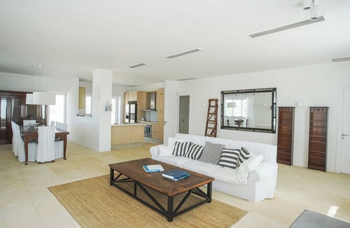 Paraga Villa | Villa Carina by Paradise Estate