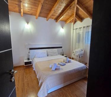 Himare Villa | Villa Castel