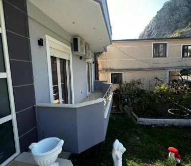 Shkoder Villa | Villa Castle View