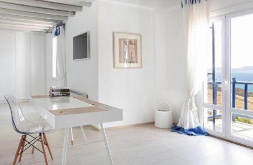 Agios Ioannis Villa | Villa Chloe - Private Beachfront Villa