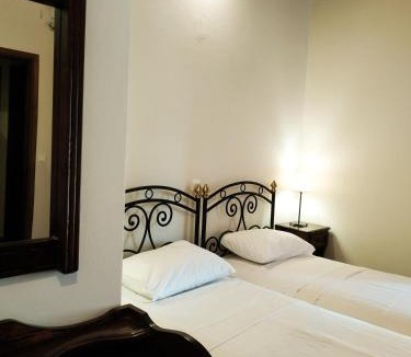 Zakynthos Town Villa | Villa Conifera