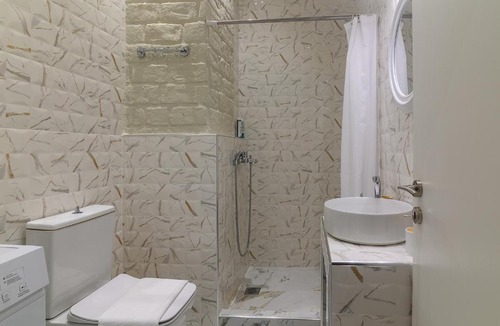 Oropos House | Villa Costa Apartments