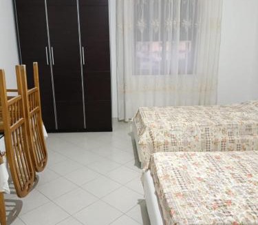 Divjake Apartment | Villa Daka