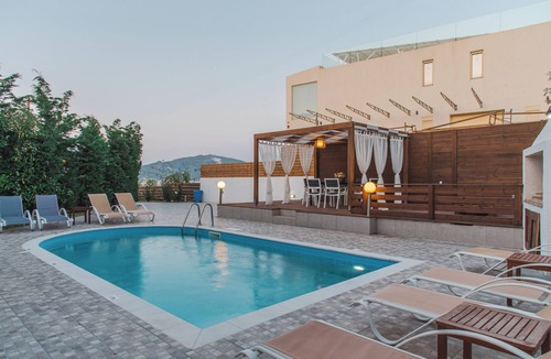 Agios Sostis Villa | Villa Danae IΙ - 100m from beach