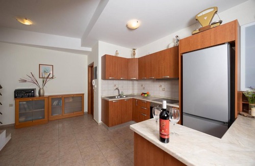 Adelianos Kampos Villa | Villa Diamantis - Six Bedroom Villa, Sleeps 12