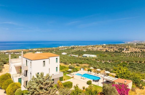 Adelianos Kampos Villa | Villa Diamantis - Six Bedroom Villa, Sleeps 12