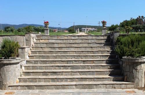 Alexandroupoli Apartment | Villa Dimitri - GardenSide Souterrain