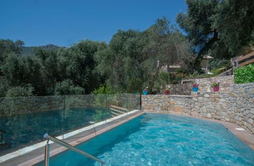Parga Villa | Villa Douros
