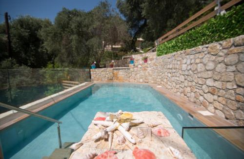 Parga Villa | Villa Douros
