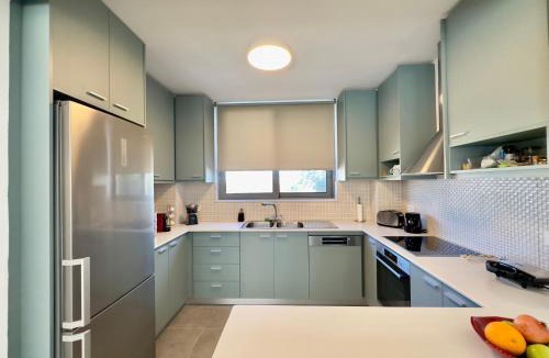 Douliana Villa | Villa Eleni, Vamos Sea & Mountain View with Pool