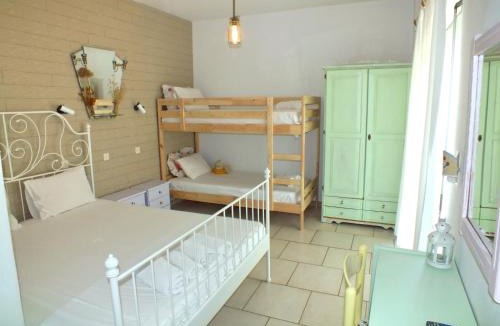Megalos Prinos Apartment | Villa Emilia