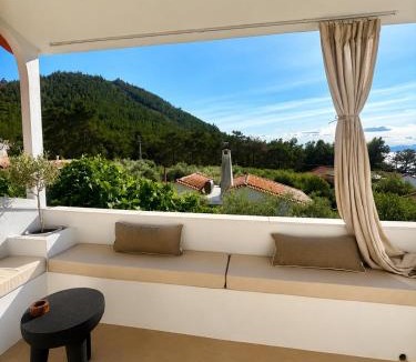 Megalos Prinos Apartment | Villa Emilia Suites