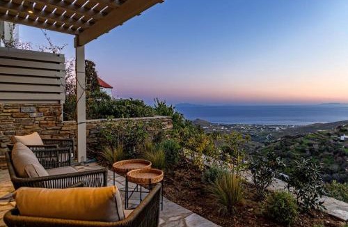 Tinos Villa | Villa Erato in Triantaros Tinos