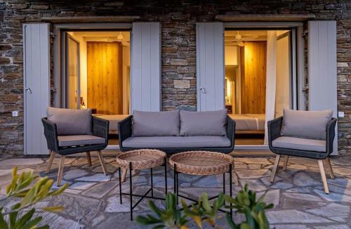 Tinos Villa | Villa Erato in Triantaros Tinos
