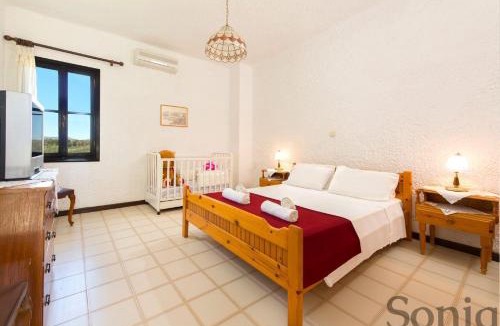 Kolymbia Villa | Villa Eucharis-Rhodos Holidays-with swimming pool