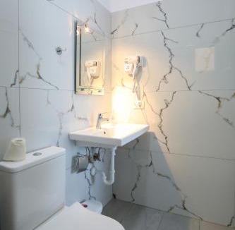 Vlore Apartment | Villa Evelyn Free Parking