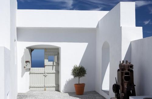 Pyrgos Villa | Villa Fabrica Santorini