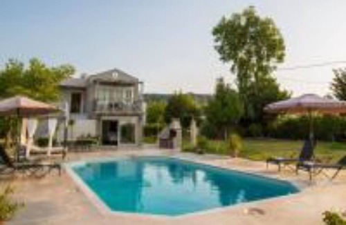 Agios Ioannis Villa | Villa Fivos With Private Pool by Lefkadastay