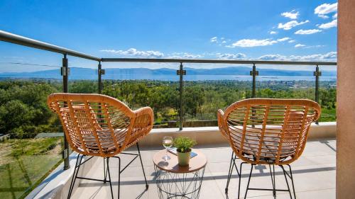 Eretria Villa | Villa Gala Eretria Family Stay with Sea View, Garden & BBQ