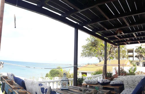 Kato Achaia Villa | Villa Galanis by the sea...