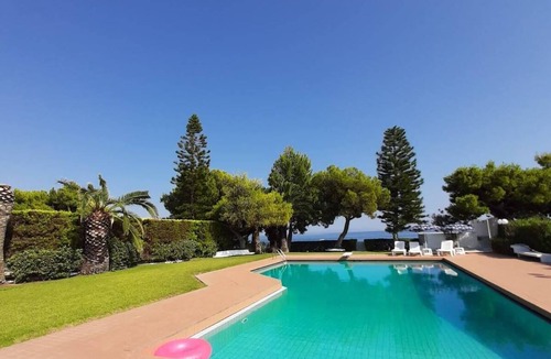Kineta House | Villa Georgia Dream | Seafront with Private Pool