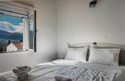 Katapodata Apartment | Villa GeraDora