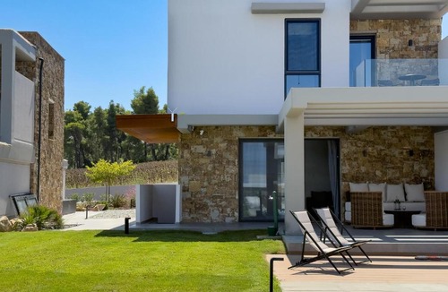 Kassandra Apartment | Villa Giorgio by halu! - Luxurious Villa in Sane