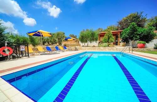 Rethymno Villa | Villa Giorgos - Three Bedroom Villa, Sleeps 6