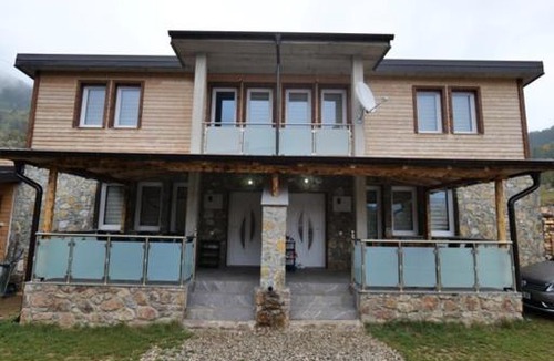 Vitomiricë House | Villa Giti