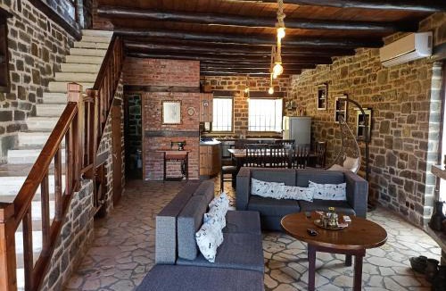 Ishem Villa | Villa Gjiri Lalzit Beach