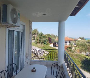 Haniotis Villa | Villa GOLDEN 1 by Golden Residence