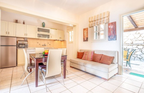Petaleia Villa | Villa Varvara Kerasia with private pool