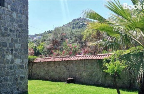 Corfu Town Villa | Villa Gracses Adonis Garden View