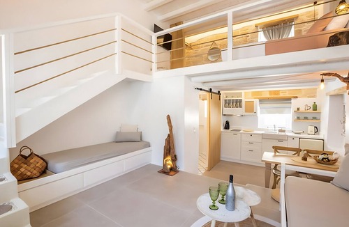 Finiki Apartment | Villa 'Grannys Finiki' with Mountain View, Wi-Fi and Air Conditioning
