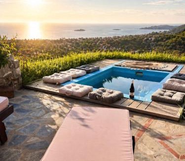 Skiathos Town Apartment | Villa GreenHill&Blue Sea