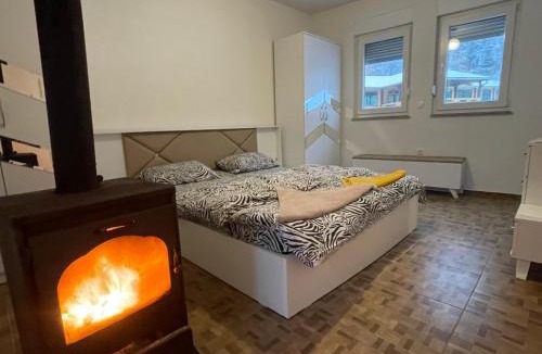 Pejë Villa | Villa Gryka