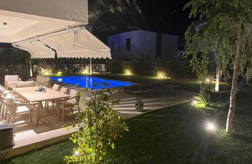 Ishem Villa | Villa Hana - San Pietro