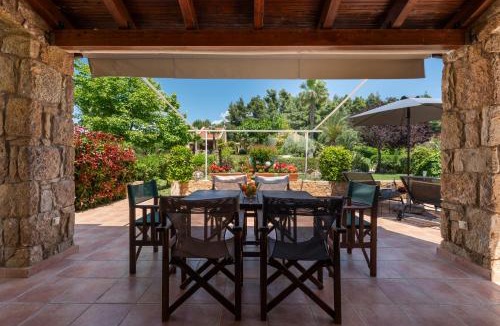 Sane Villa | Villa Haris with shared pool